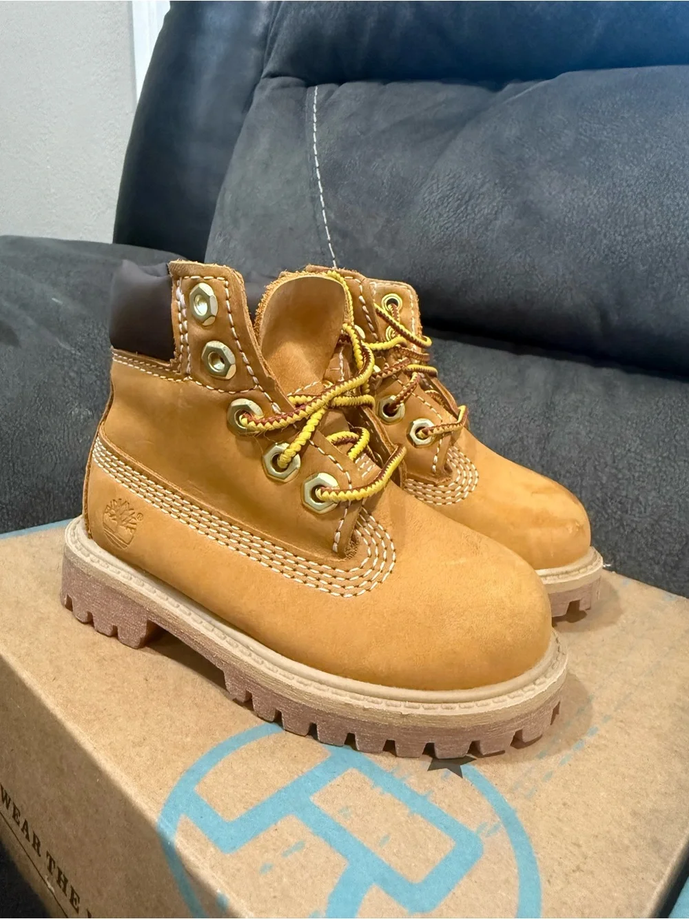 Timberland Kids Wheat/Navy Padded-Collar Lace-Up Boots